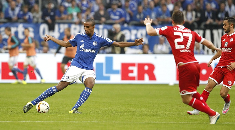 Грујић у Ливерпулу добија друштво из Шалкеа